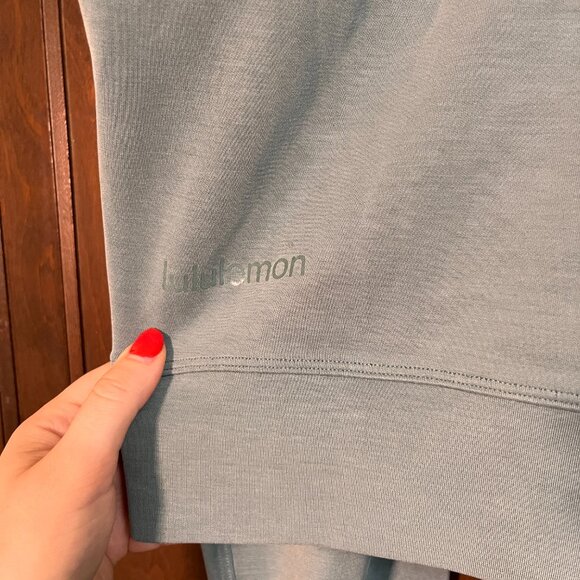 Lululemon Light Sweatshirt Teal - Picture 3 of 3